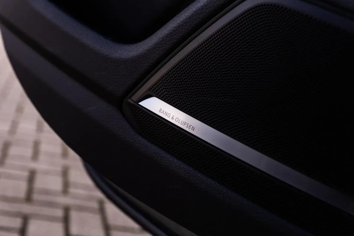 40 TFSI 204pk S edition Competition | Panoramadak | B&O Audio | Memory | Achteruitrijcamera | Sfeerverlichting