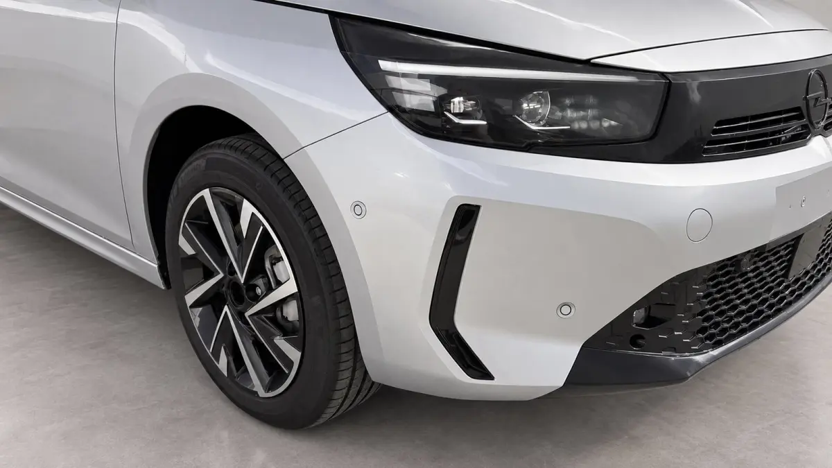 Edition | 16" Lichtmetalen velgen Diamond Cut | Comfort pakket | Dode hoek waarschuwing