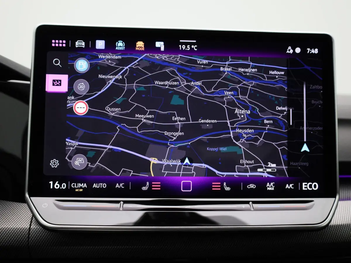 1.5 eHybrid GTE | 272 PK| Soh 100% | Origineel Nederlands | 1e Eigenaar | Navigatie | LED Matrix | Achteruitrijcamera | Stoelverwarming | Stuurwielverwarming | Black Style |