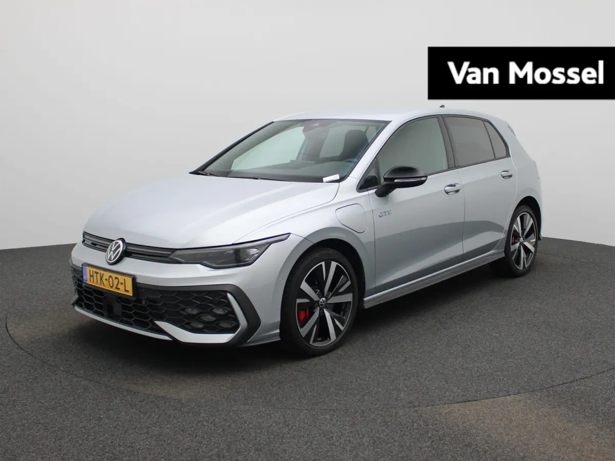 1.5 eHybrid GTE | 272 PK| Soh 100% | Origineel Nederlands | 1e Eigenaar | Navigatie | LED Matrix | Achteruitrijcamera | Stoelverwarming | Stuurwielverwarming | Black Style |