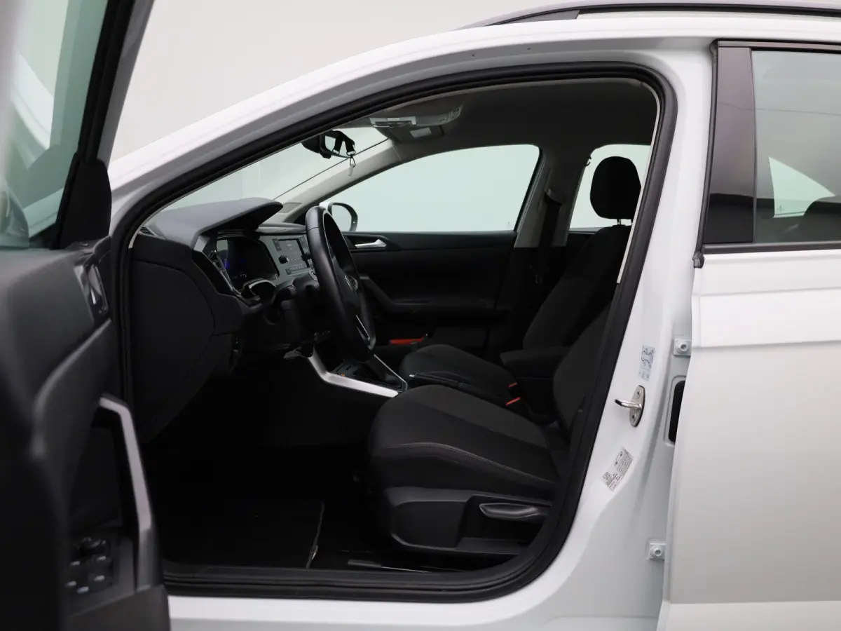 1.0 TSI Life | 110 PK | Automaat | Adaptieve Cruise Control | Apple Carplay / Android Auto |