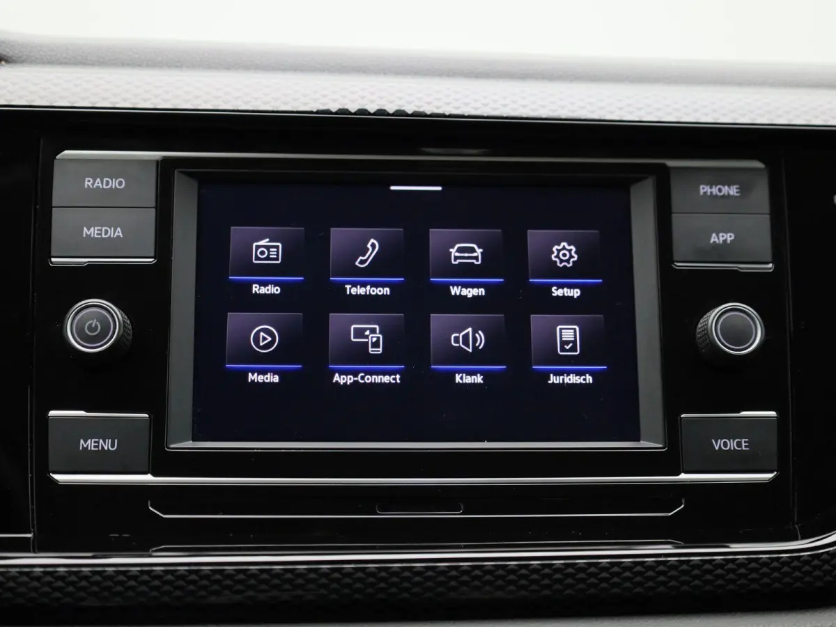 1.0 TSI Life | 110 PK | Automaat | Adaptieve Cruise Control | Apple Carplay / Android Auto |