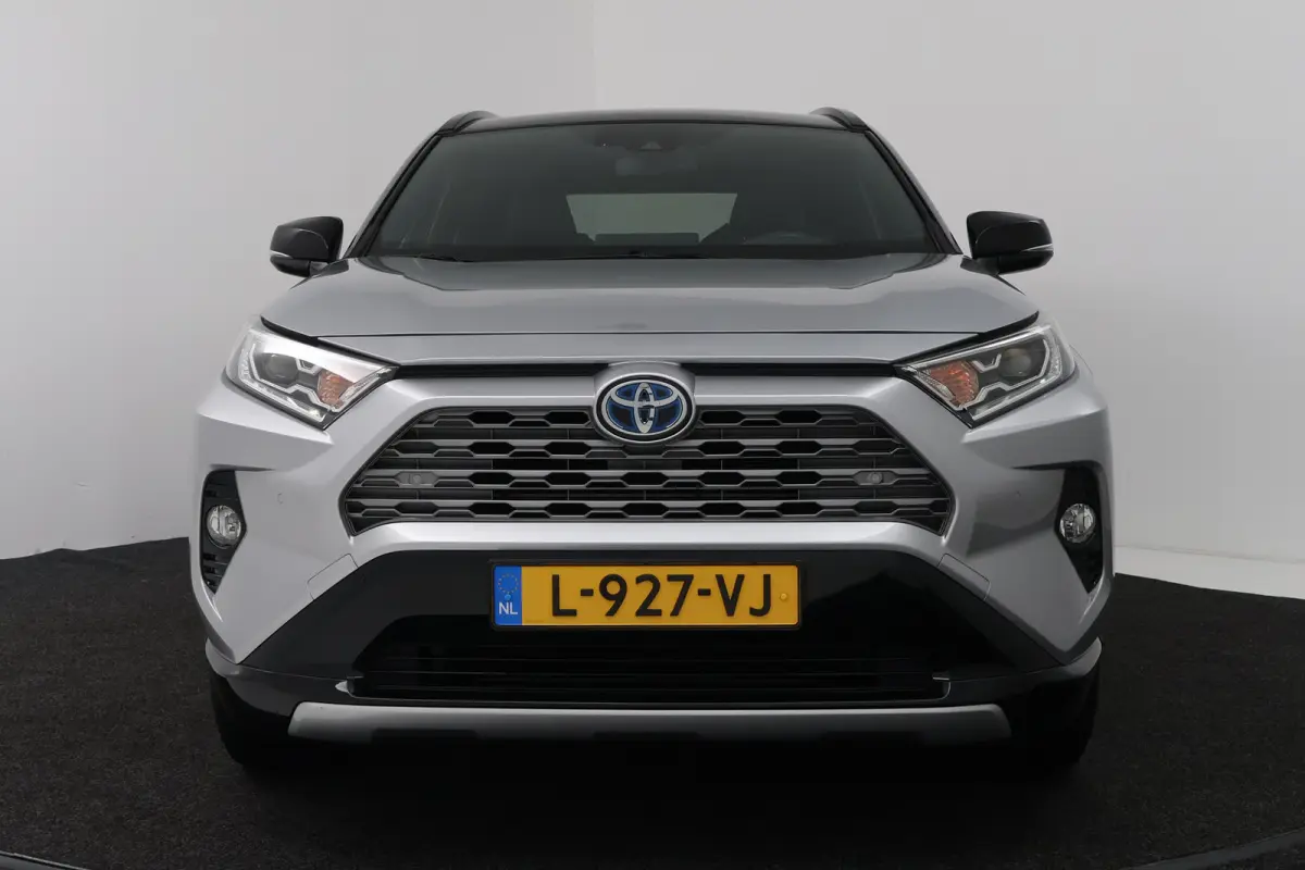 2.5 Hybrid Bi-Tone (NAVIGATIE, CAMERA, STOELVERWARMING, CARPLAY, LED)