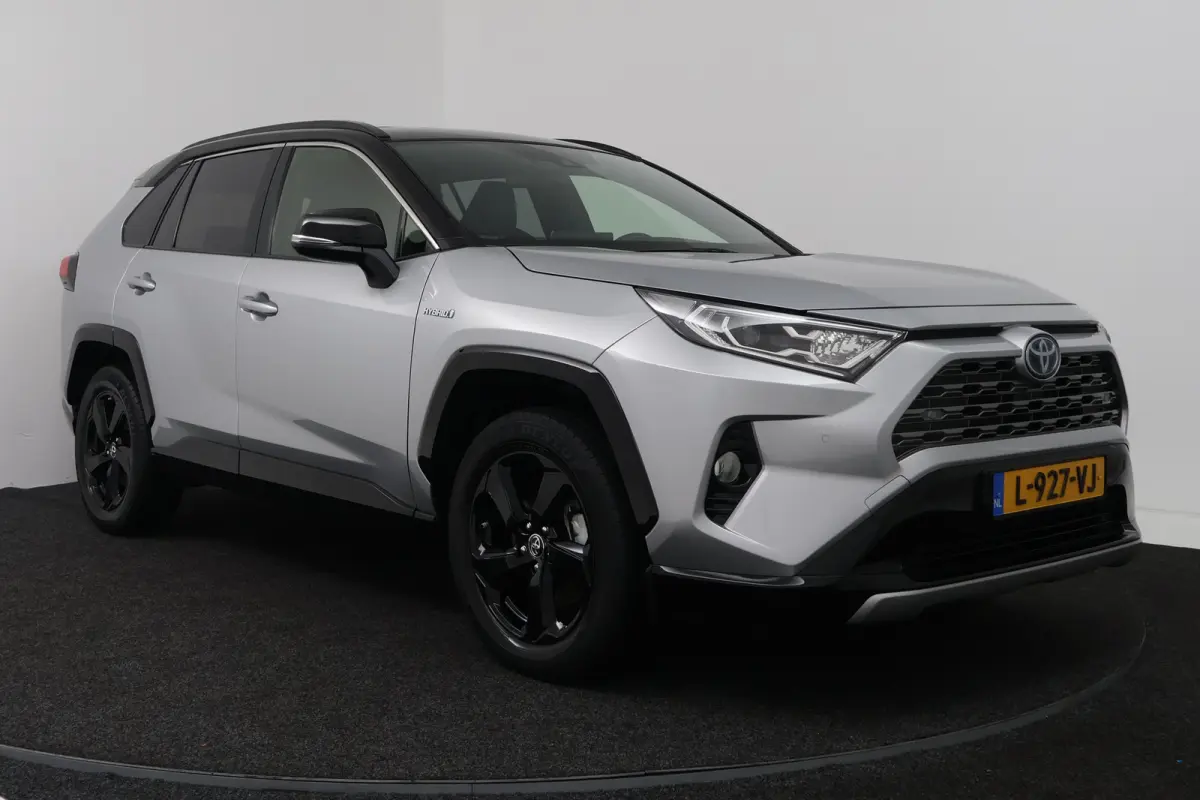 2.5 Hybrid Bi-Tone (NAVIGATIE, CAMERA, STOELVERWARMING, CARPLAY, LED)