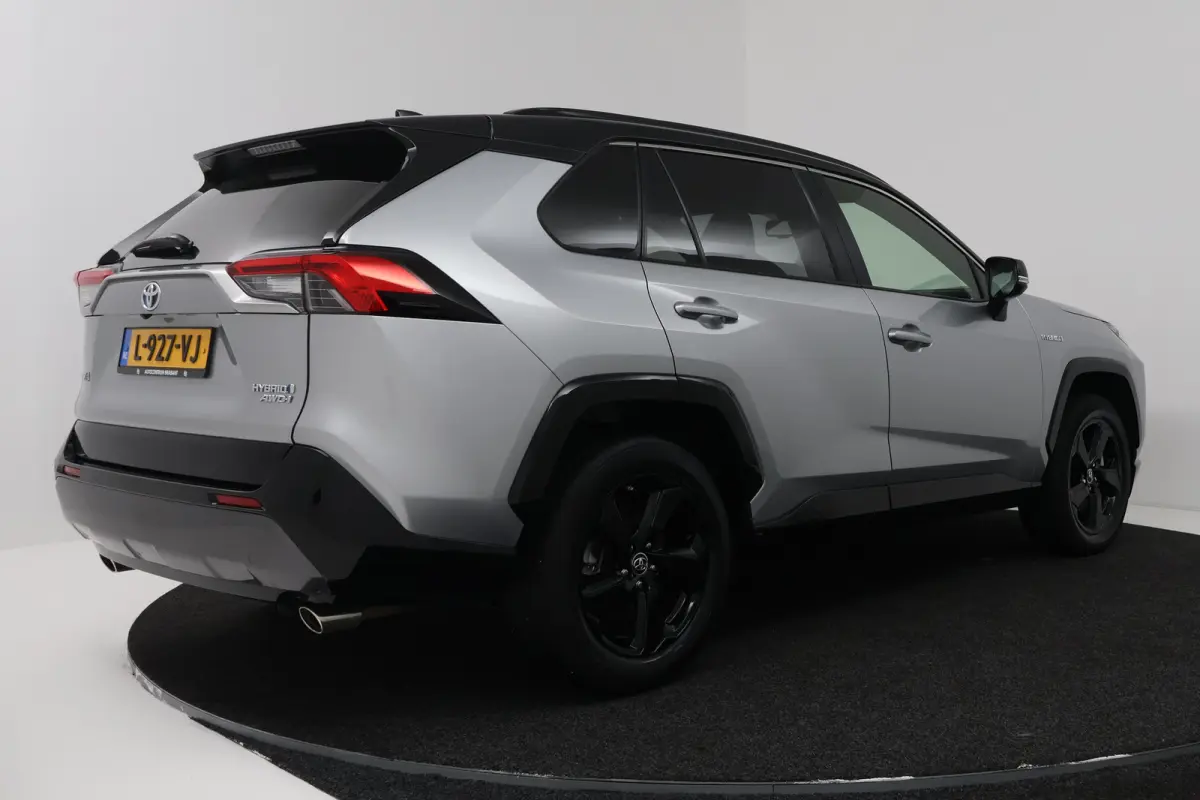 2.5 Hybrid Bi-Tone (NAVIGATIE, CAMERA, STOELVERWARMING, CARPLAY, LED)