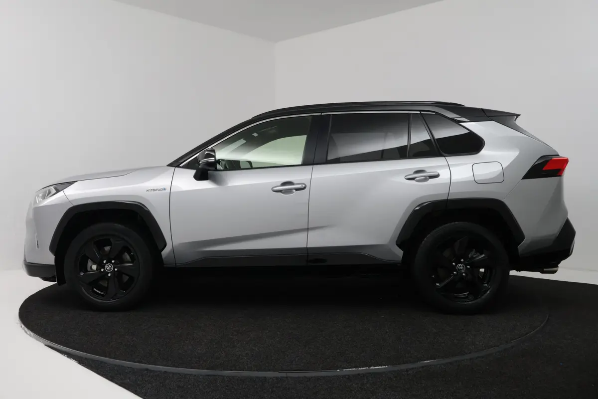 2.5 Hybrid Bi-Tone (NAVIGATIE, CAMERA, STOELVERWARMING, CARPLAY, LED)
