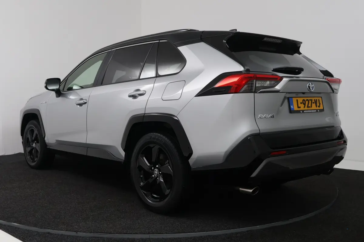 2.5 Hybrid Bi-Tone (NAVIGATIE, CAMERA, STOELVERWARMING, CARPLAY, LED)