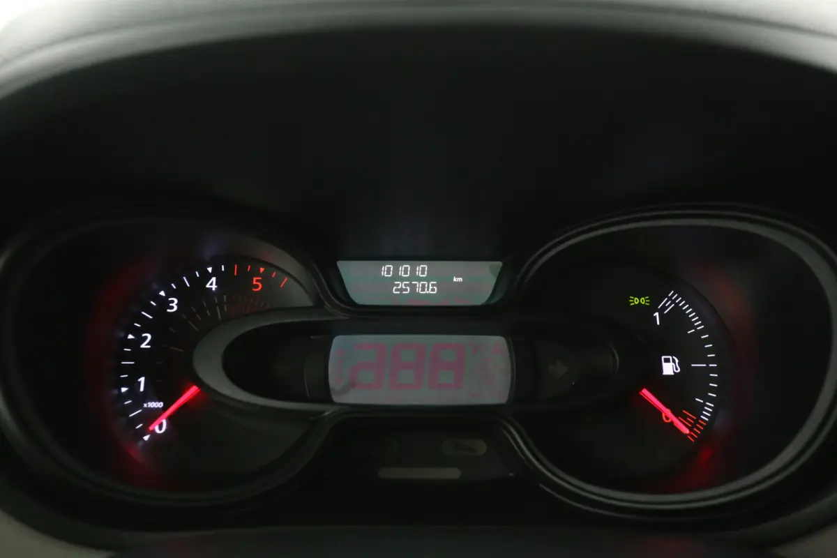 1.6 dCi L1H1 | Marge | Airco | Cruise | Navi | Trekhaak | Parkeersens.