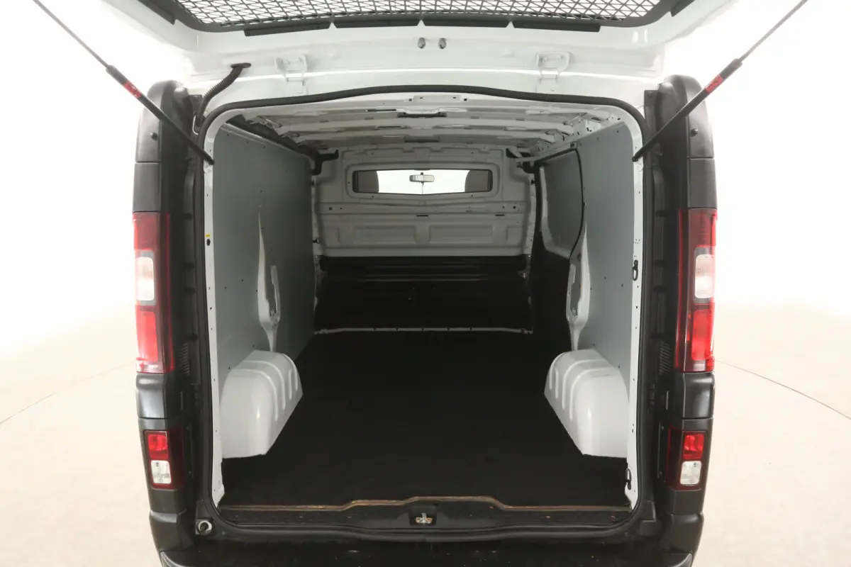 1.6 dCi L1H1 | Marge | Airco | Cruise | Navi | Trekhaak | Parkeersens.