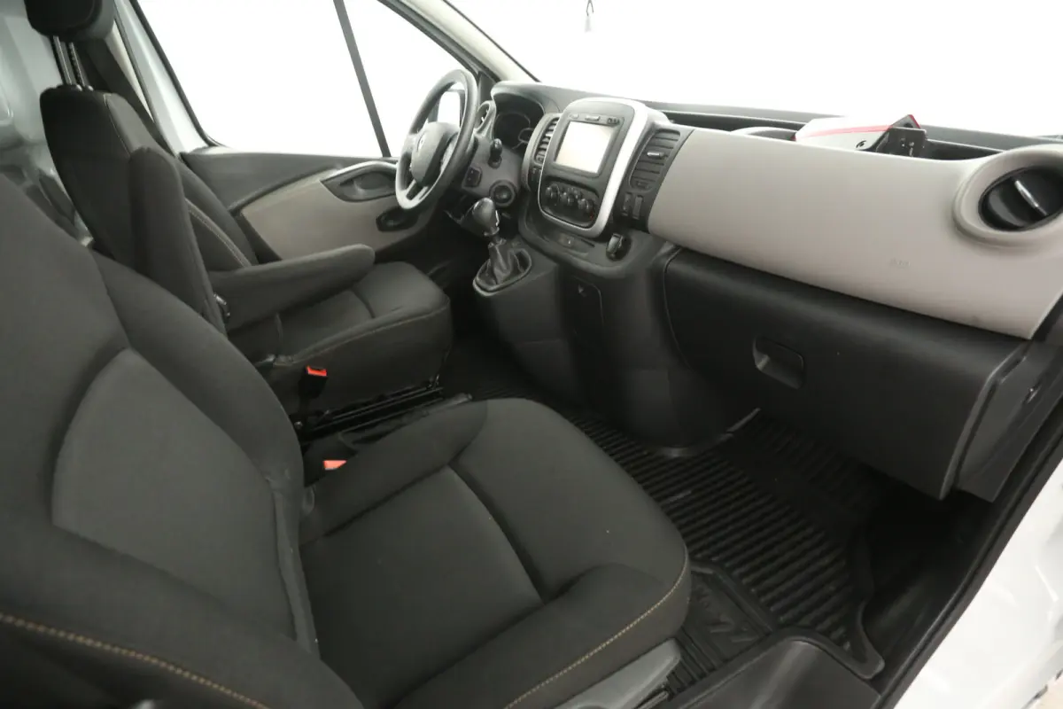 1.6 dCi L1H1 | Marge | Airco | Cruise | Navi | Trekhaak | Parkeersens.