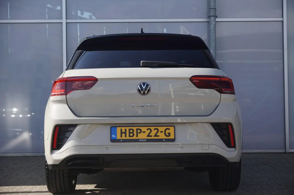 1.5 TSI 150pk DSG R-Line Business | Panoramadak | Trekhaak Afneembaar | IQ-light | Keyless