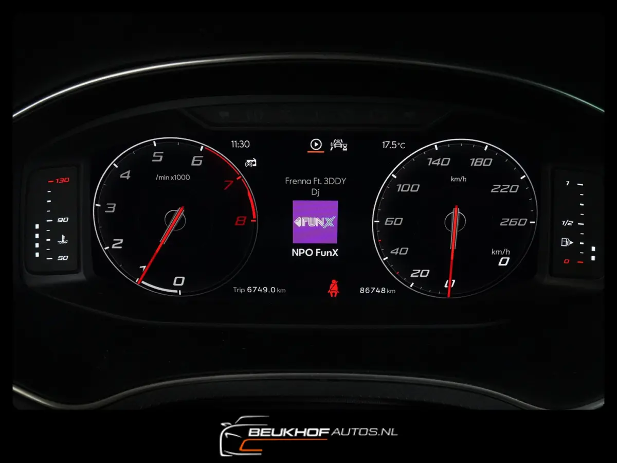 1.0 EcoTSI 95Pk Business Intense Carplay Virtual