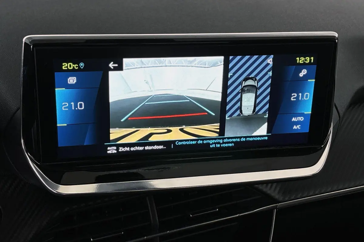 EV Allure Pack 50 kWh Camera Navi Apple CarPlay