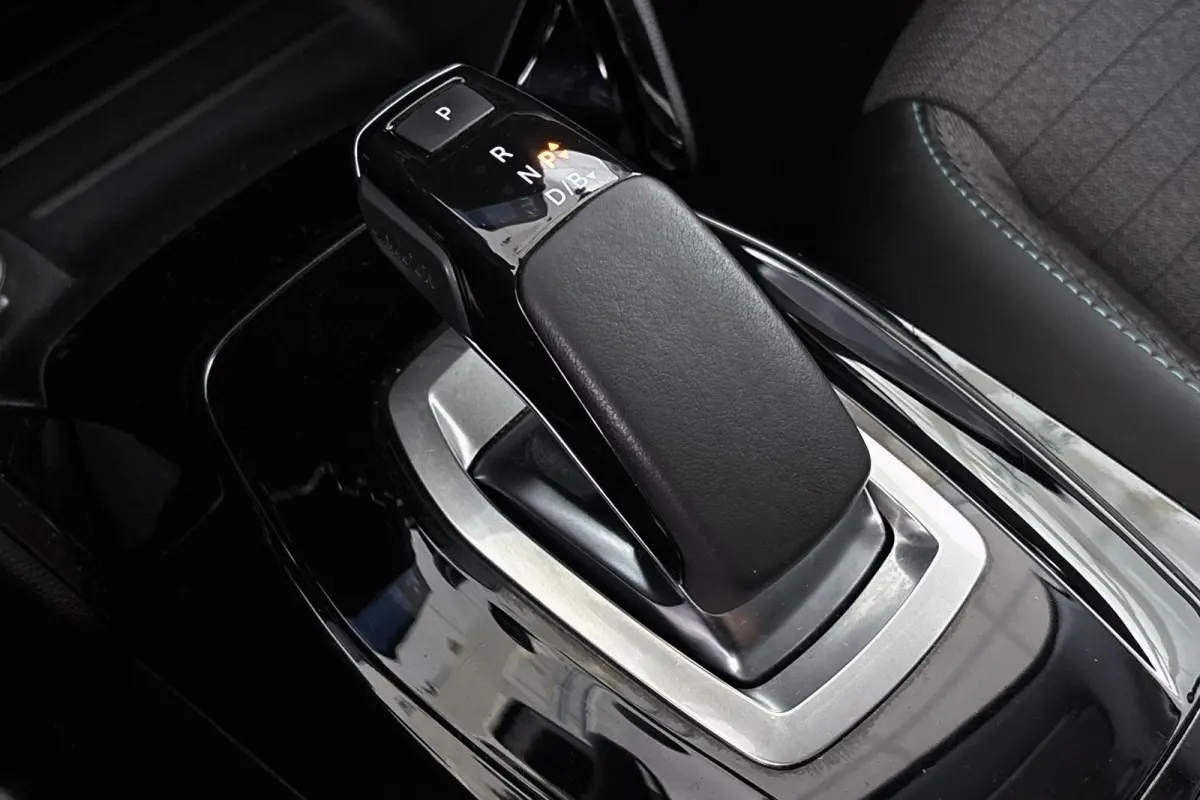 EV Allure Pack 50 kWh Camera Navi Apple CarPlay
