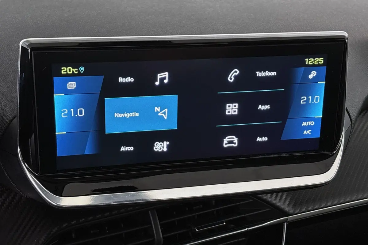 EV Allure Pack 50 kWh Camera Navi Apple CarPlay