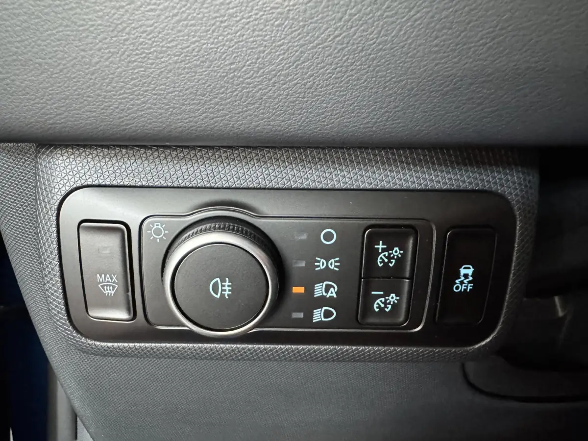 Extended Premium RWD 88 kWh | Direct leverbaar | €6856,- Ford voordeel | Camera + PDC | Adaptief Cruise Control | Clima | Stoelverwarming |