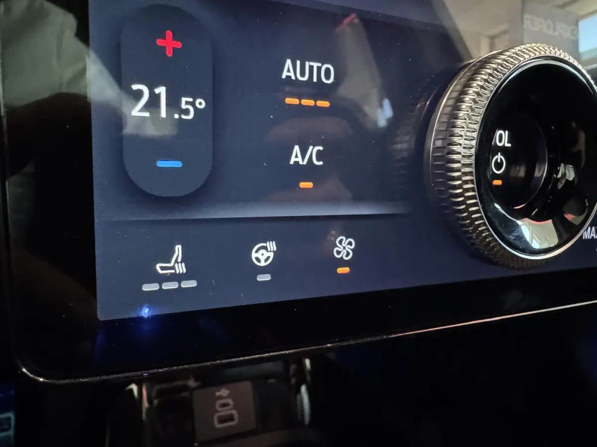 Extended Premium RWD 88 kWh | Direct leverbaar | €6856,- Ford voordeel | Camera + PDC | Adaptief Cruise Control | Clima | Stoelverwarming |