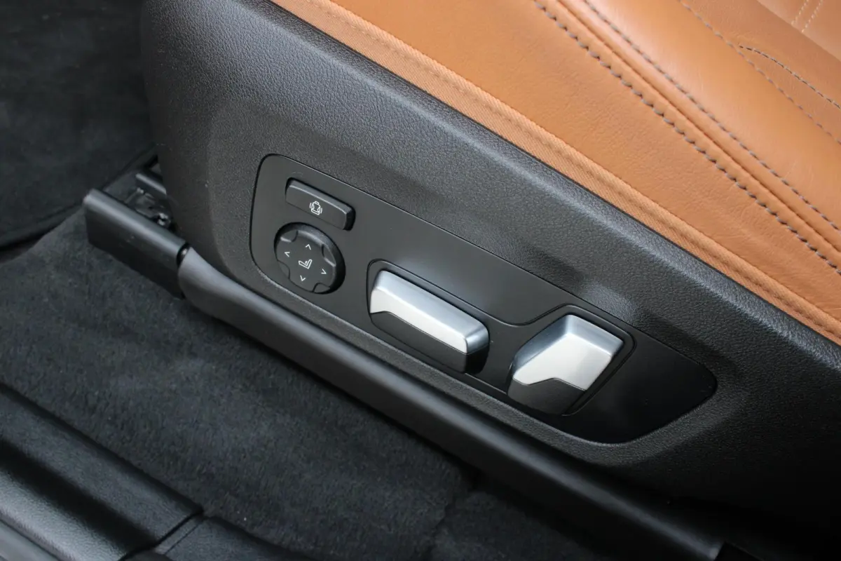 xDrive30e M sport | Pano | HUD | M seats | Harman/Kardon