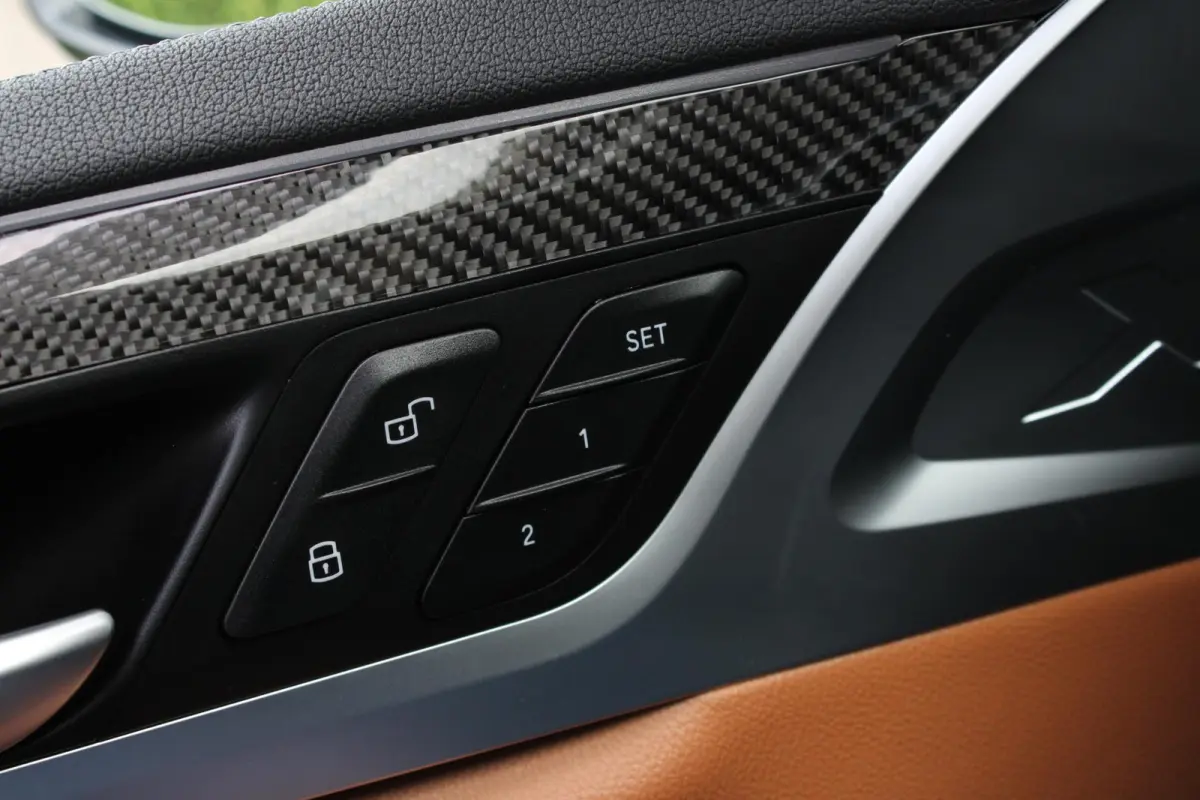 xDrive30e M sport | Pano | HUD | M seats | Harman/Kardon