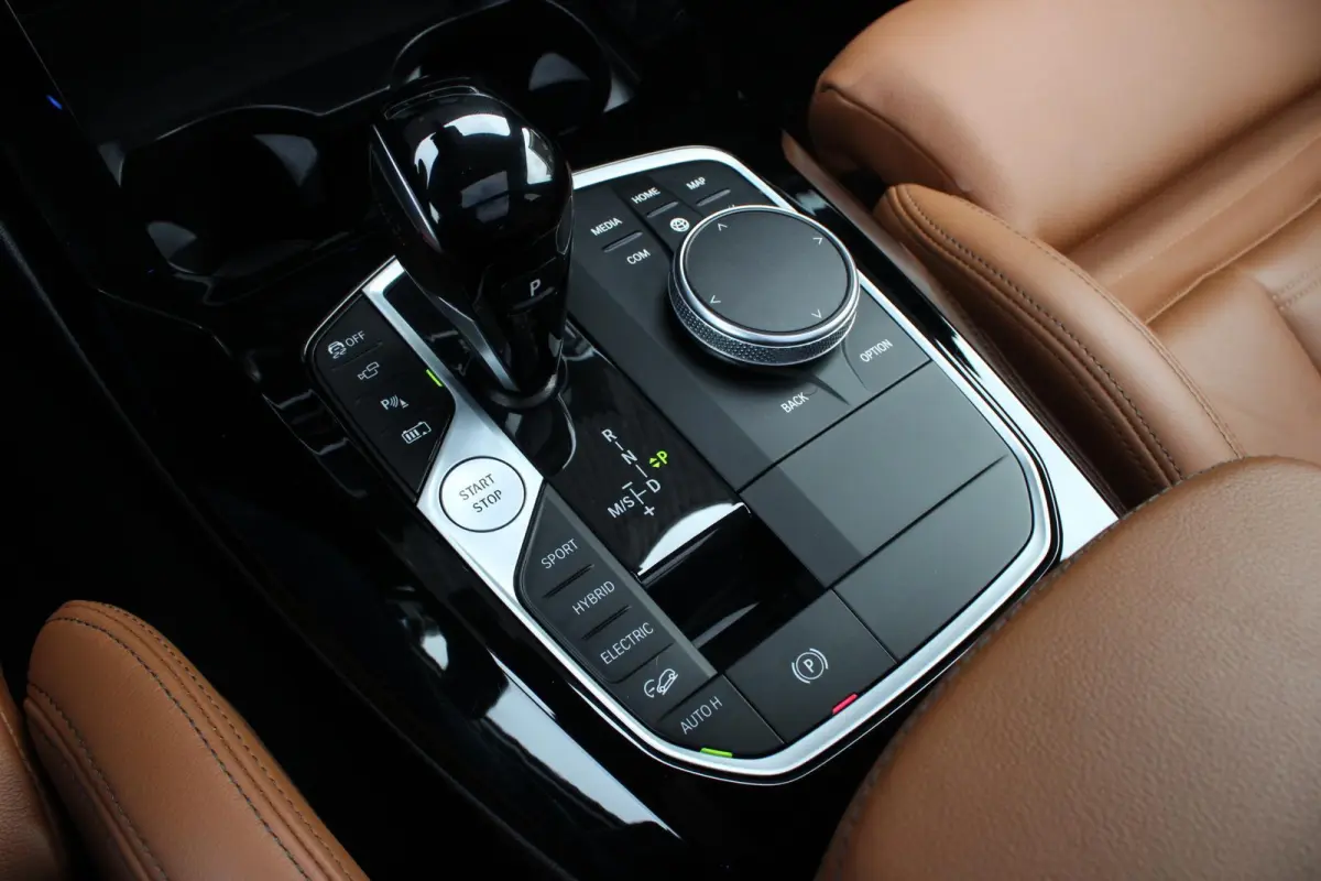 xDrive30e M sport | Pano | HUD | M seats | Harman/Kardon