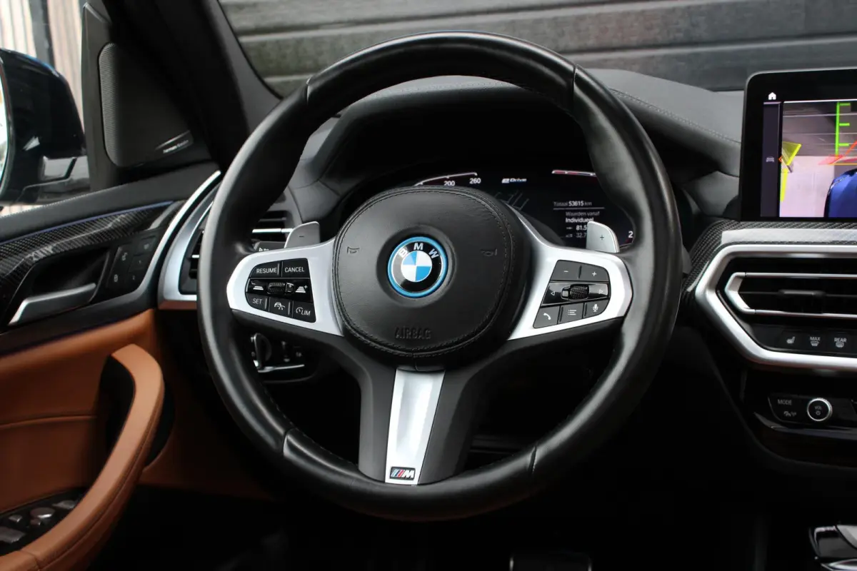 xDrive30e M sport | Pano | HUD | M seats | Harman/Kardon