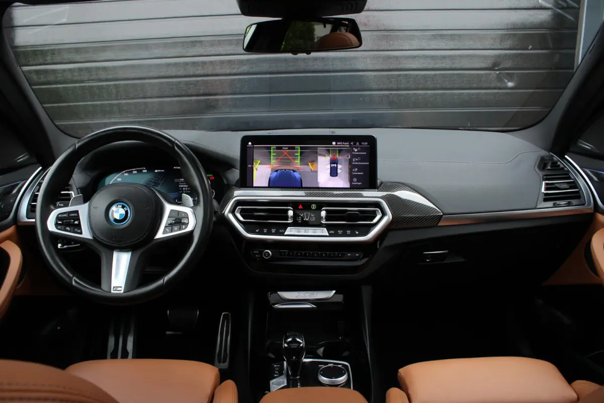 xDrive30e M sport | Pano | HUD | M seats | Harman/Kardon