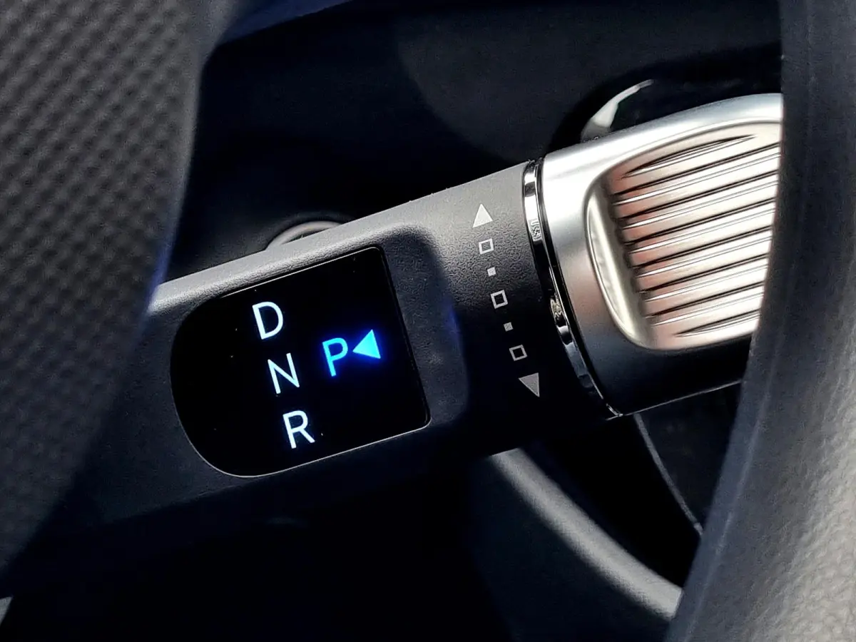 E-Motion 49 kWh / Navigatie / Airco / Cruise control Adaptief / Apple Carplay/Android Auto /