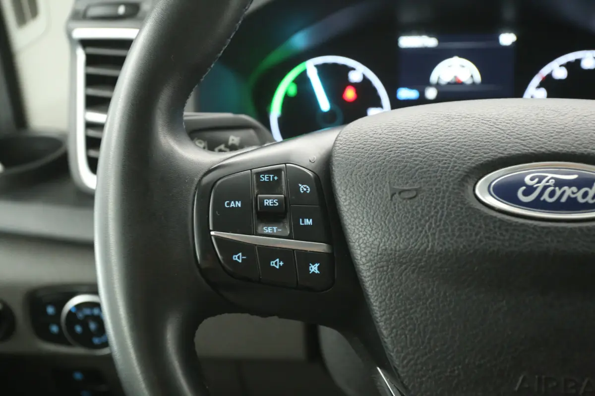 75 kWh L3H3 | Snelladen | Clima | Camera | Carplay | Cruise | 3 Zits | Parkeersens.