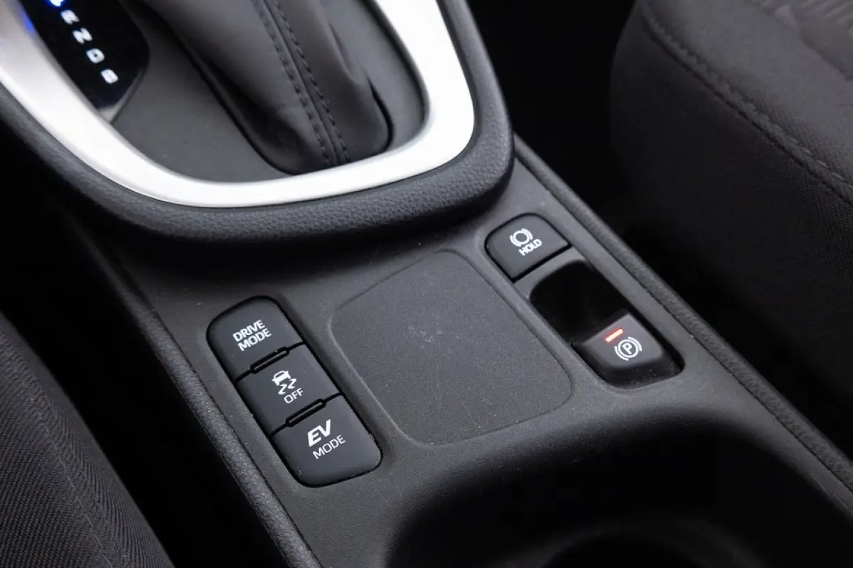 1.5 Hybrid 115 Active | CARPLAY | ECC | VELGEN ✅ 1e Eigenaar