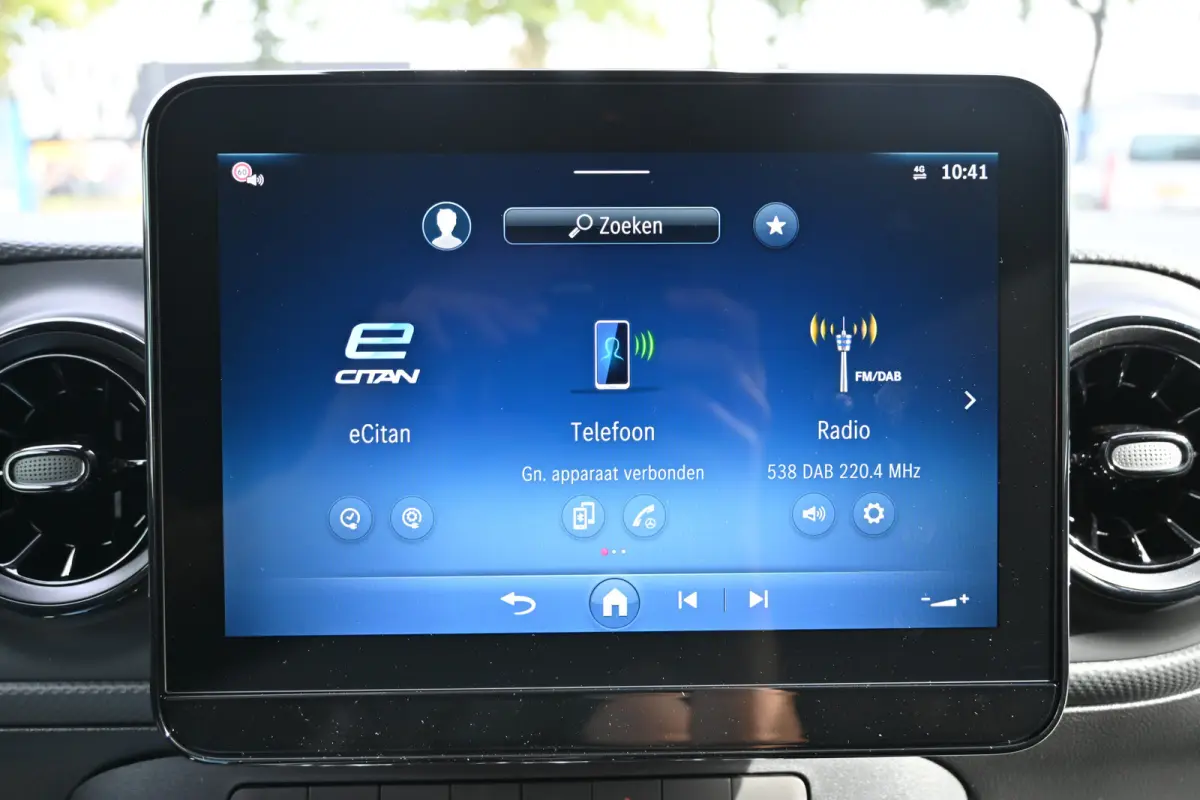 112 L1 51 kWh AC 22kW/DC 75kW, Climate controle, Smartphone integratiepakket
