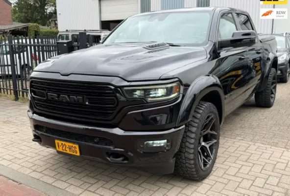 1500 5.7 V8 4x4 Crew Cab Limited RAMVOL!!