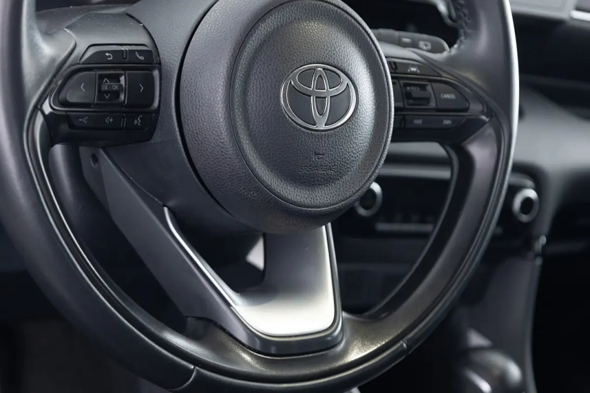1.5 Hybrid 115 Active | CARPLAY | CAMERA | VELGEN | Automaat ✅ 1e Eigenaar