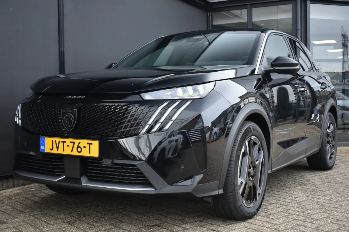 1.6 plug-in Hybrid 195 GT Tot 8 Jaar Garantie! | Elektr. Achterklep | Stuur/Stoelverwarming | Navigatie Pro | Keyless-Entry | Sfeerverlichting | Adaptive Cruise | !!