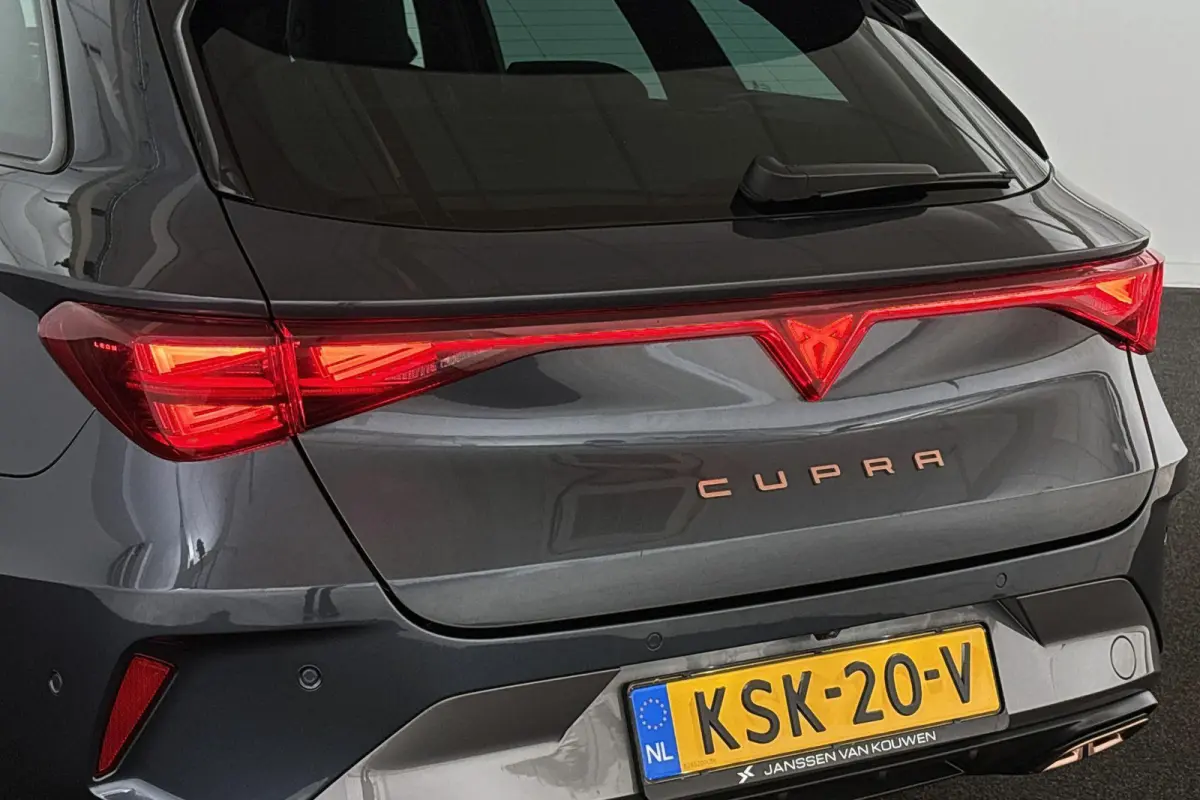 1.5 TSI e-Hybrid Business Facelift Stuur/Stoelverwarming Camera