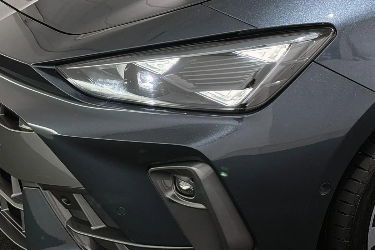 1.5 TSI e-Hybrid Business Facelift Stuur/Stoelverwarming Camera