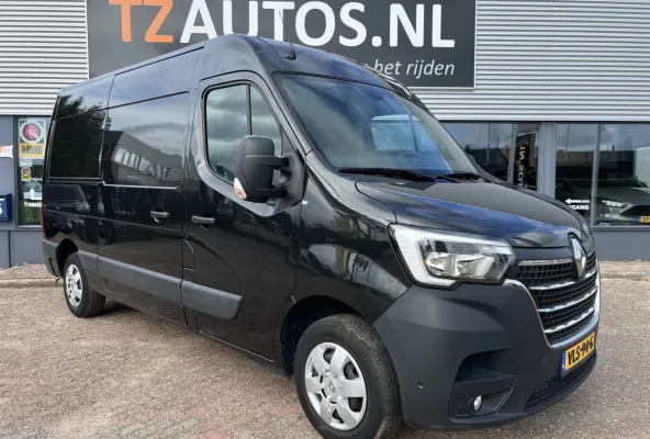 T35 2.3 dCi 135 L2H2 Work Edition