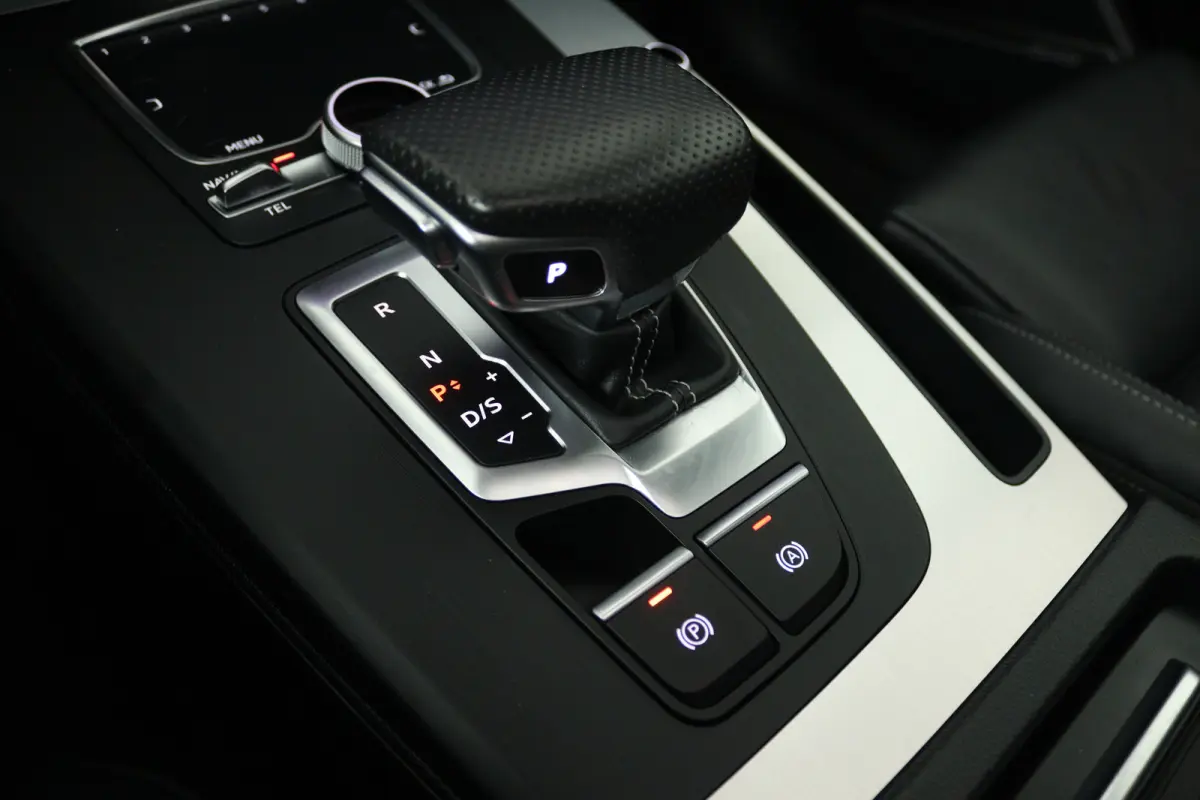 55 TFSI e quattro Competition (PANORAMADAK, 360 VIEW, STOELVERWARMING, BLACK PAKKET, LED, ADAPTIVE CRUISE, ELEKT. STOELEN)