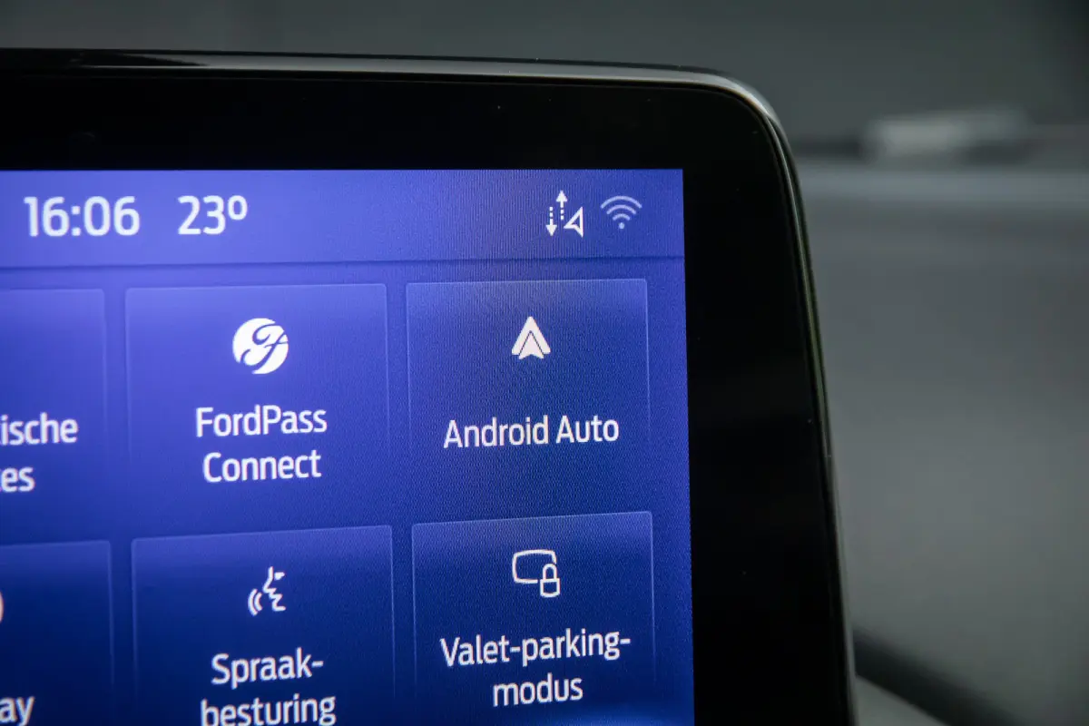 1.0 EcoBoost ST-Line X | Automaat | Dealer o.h. | Adaptieve cruise | LED | Winter-pack | Camera | B&O Audio | Dodehoek detectie | Carplay | Trekhaak