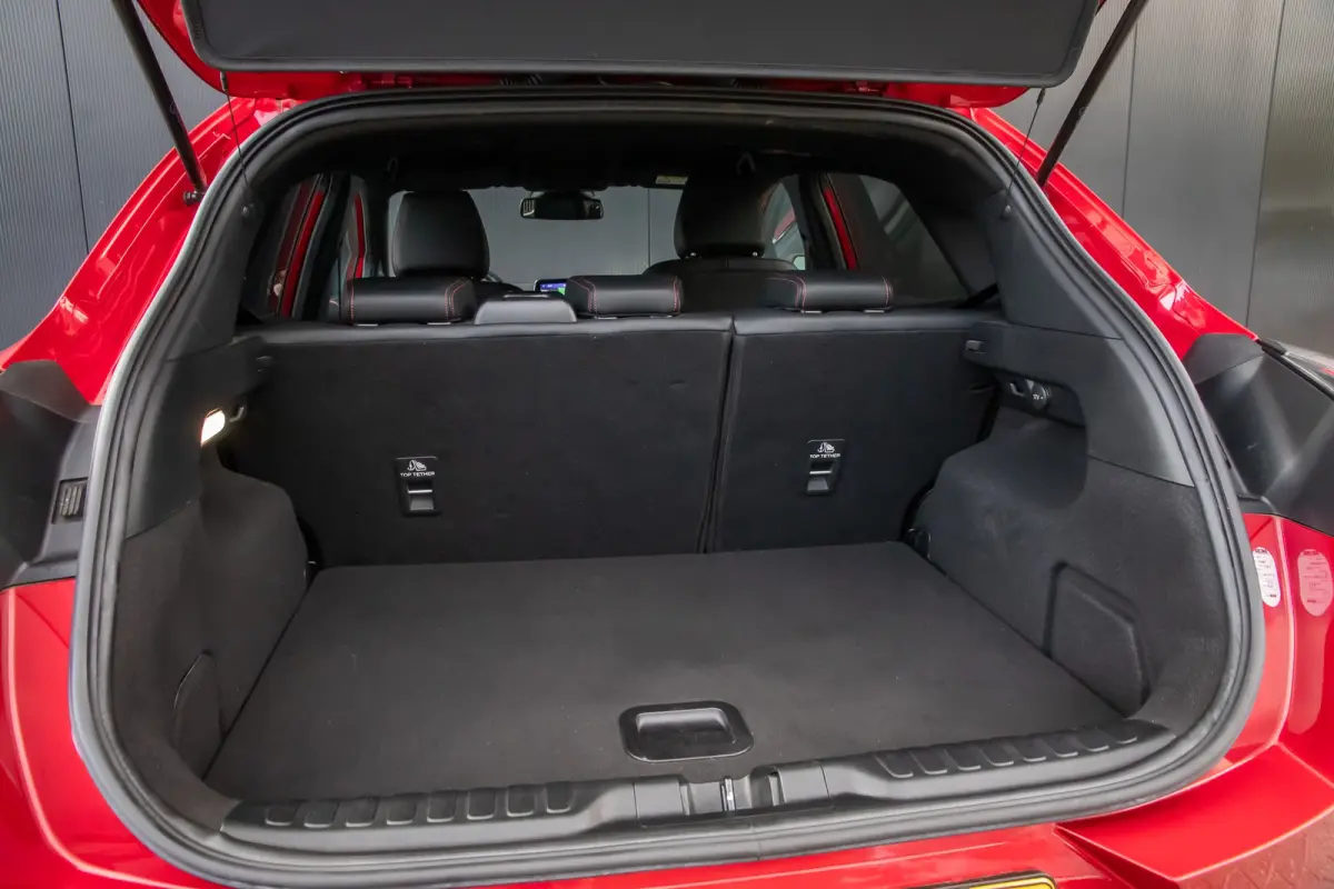 1.0 EcoBoost ST-Line X | Automaat | Dealer o.h. | Adaptieve cruise | LED | Winter-pack | Camera | B&O Audio | Dodehoek detectie | Carplay | Trekhaak