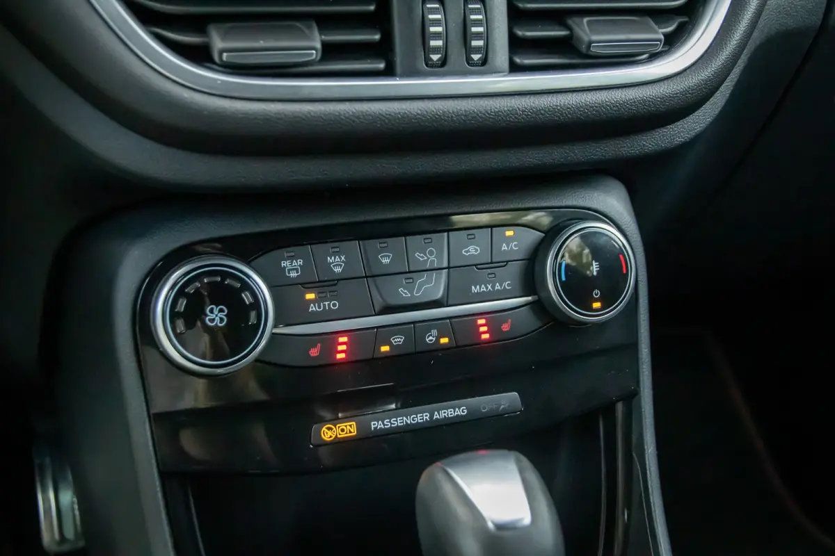 1.0 EcoBoost ST-Line X | Automaat | Dealer o.h. | Adaptieve cruise | LED | Winter-pack | Camera | B&O Audio | Dodehoek detectie | Carplay | Trekhaak