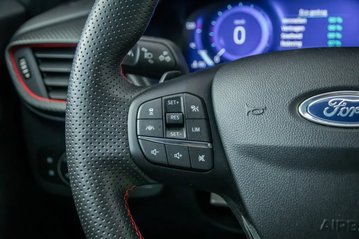 1.0 EcoBoost ST-Line X | Automaat | Dealer o.h. | Adaptieve cruise | LED | Winter-pack | Camera | B&O Audio | Dodehoek detectie | Carplay | Trekhaak