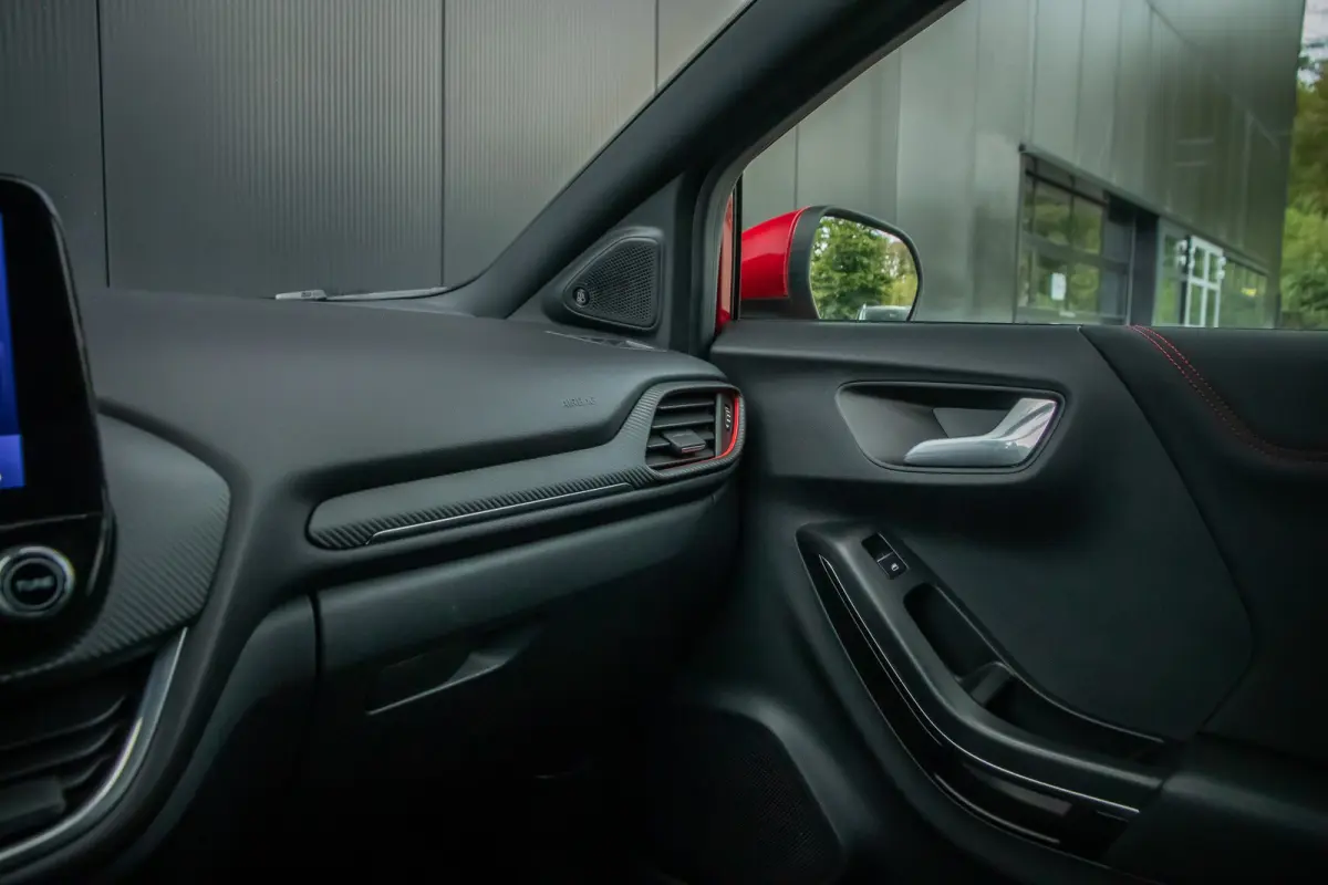 1.0 EcoBoost ST-Line X | Automaat | Dealer o.h. | Adaptieve cruise | LED | Winter-pack | Camera | B&O Audio | Dodehoek detectie | Carplay | Trekhaak