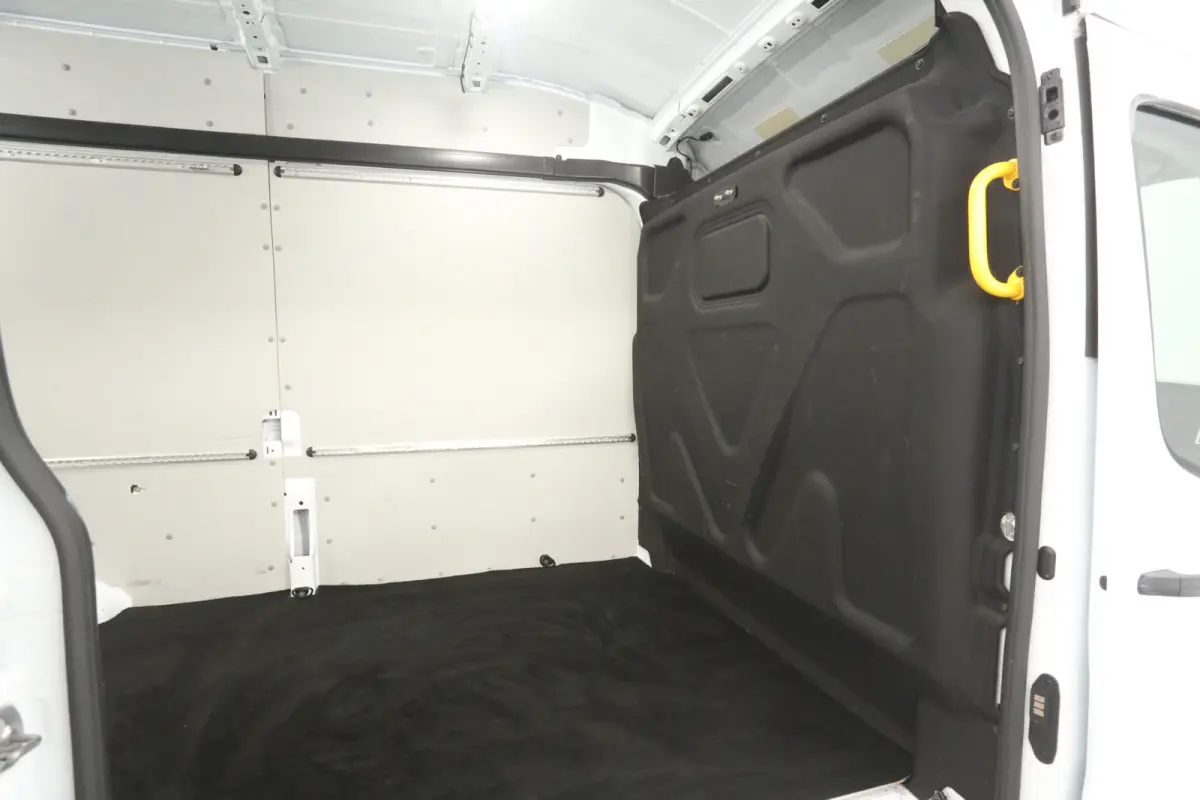 68 kWh L3H3 | Snelladen | SOH 96% | Clima | Camera | 3 Zits | Cruise | Carplay | Parkeersens.