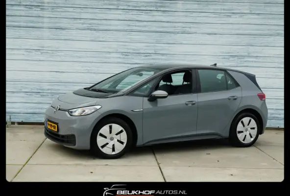 First 58 kWh Carplay Navi Adapt Cr Soh 92.4%