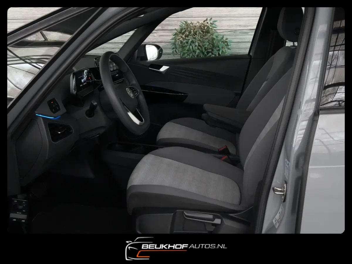 First 58 kWh Carplay Navi Adapt Cr Soh 92.4%