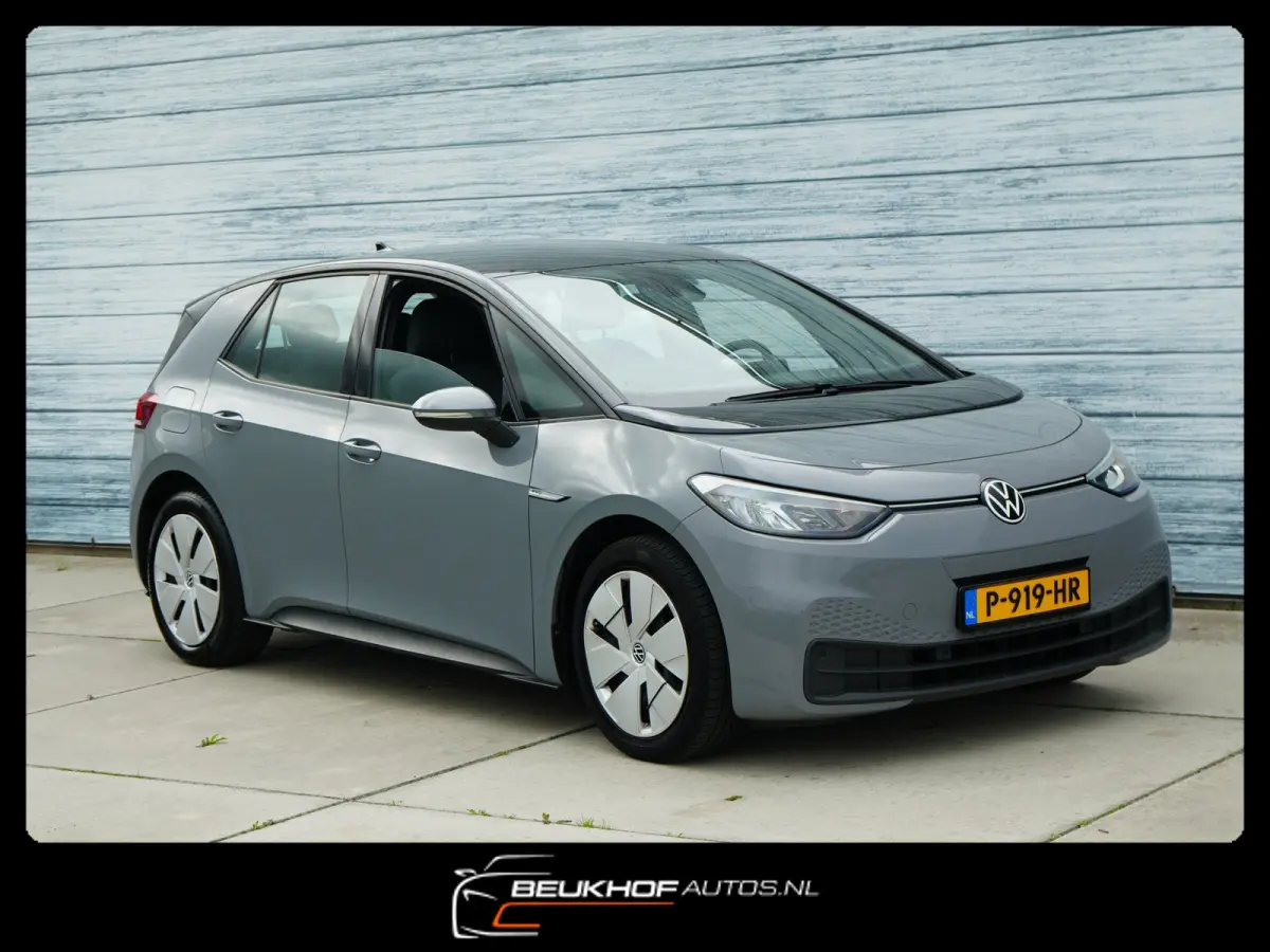 First 58 kWh Carplay Navi Adapt Cr Soh 92.4%