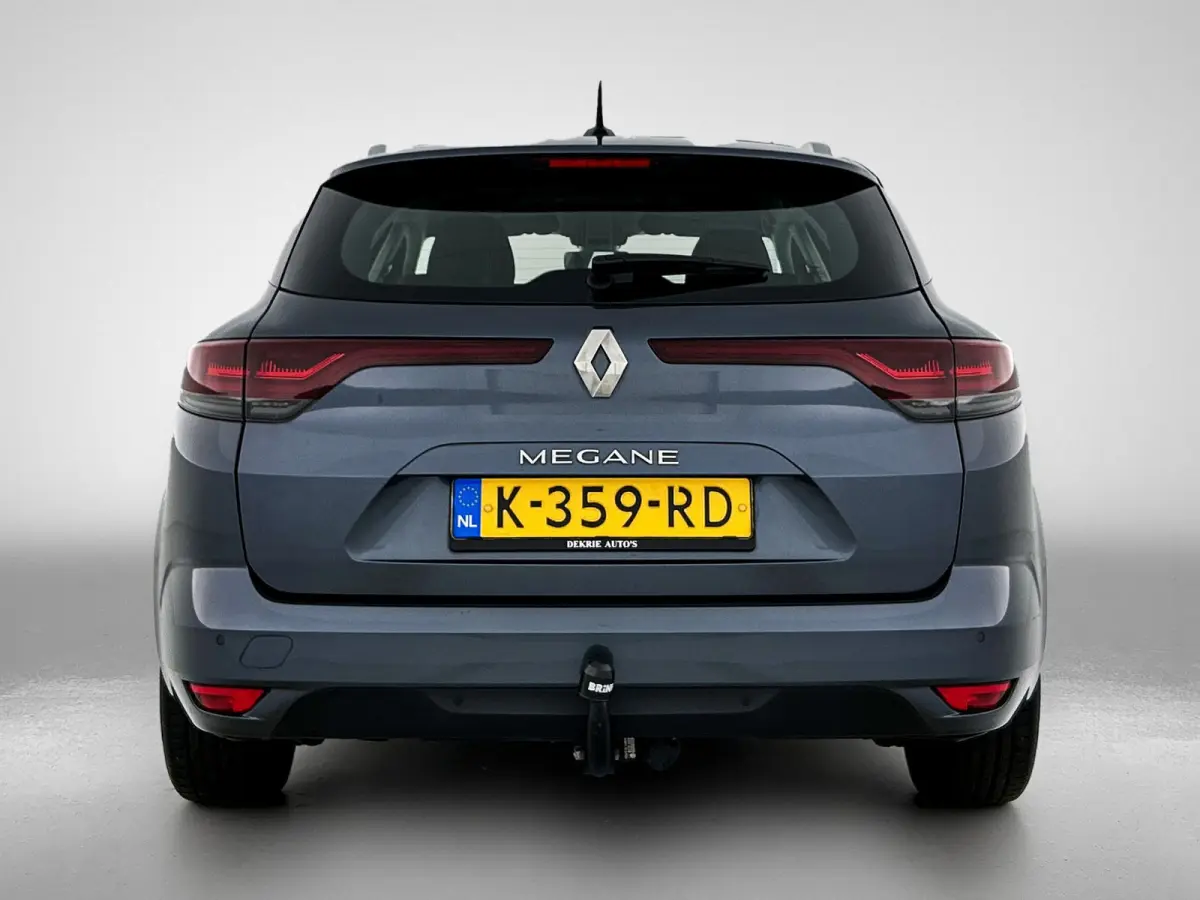 Automaat 1.3 TCe 141PK Zen / Trekhaak / 1700kg trekgewicht / Navigatie / Pdc.A / Airco-ecc./ Xenon / Apk nieuw