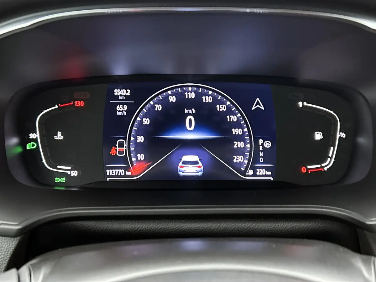 Automaat 1.3 TCe 141PK Zen / Trekhaak / 1700kg trekgewicht / Navigatie / Pdc.A / Airco-ecc./ Xenon / Apk nieuw