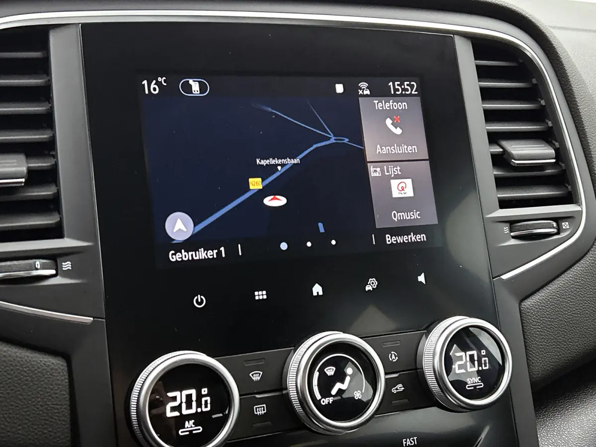 Automaat 1.3 TCe 141PK Zen / Trekhaak / 1700kg trekgewicht / Navigatie / Pdc.A / Airco-ecc./ Xenon / Apk nieuw
