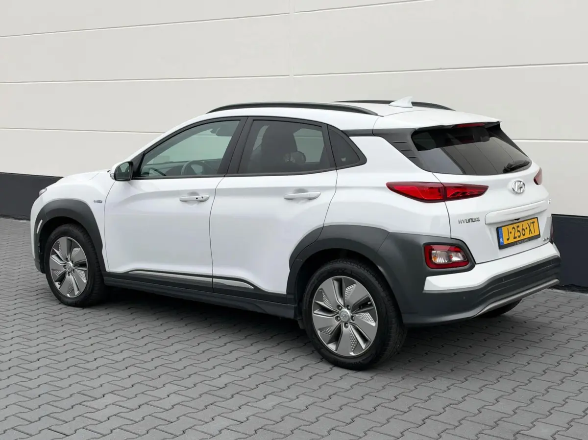 EV Fashion 64 kWh 3-Fase | SOH 100% | Navigatie | Adaptive cruise | Krell audio